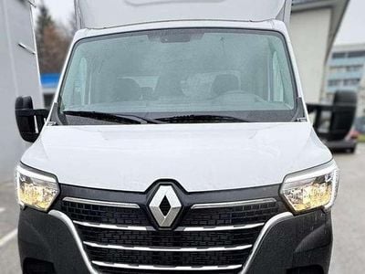 Weiß Gebraucht 2023 Renault Master Van | € 48.000