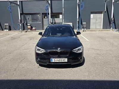 Schwarz Gebraucht 2014 BMW 120 Sport Line Kleinwagen | € 10.500