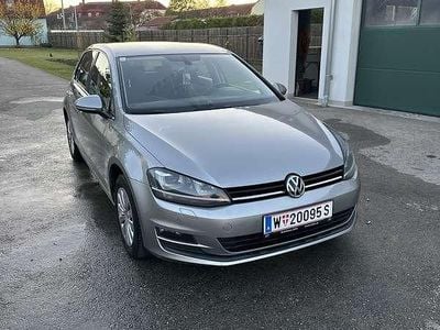 Gebraucht VW Golf VII Trendline 105 PS (77 kW) 2014 Limousine
