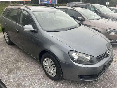 Grau Gebraucht 2012 VW Golf VII Trendline Kombi | € 5.990 (Teuer)