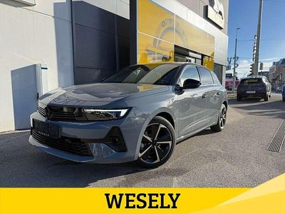 Grau Neu 2025 Opel Astra Limousine | € 26.880 (Etwas zu teuer)