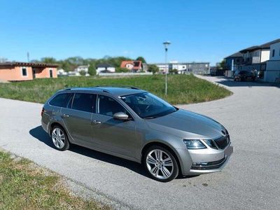 gebraucht Skoda Octavia OctaviaCombi 2,0 TDI Style Style