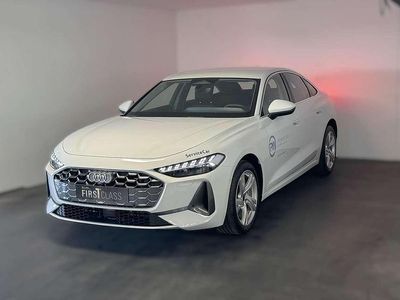 Weiss metallic Gebraucht 2025 Audi A5 Ambiente Coupé | € 48.480 (Etwas zu teuer)