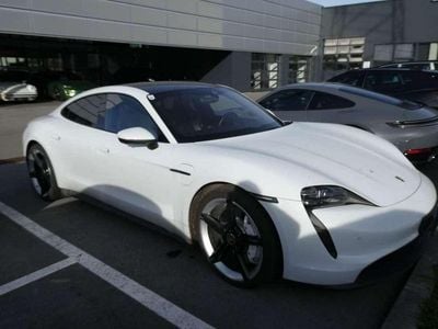 Porsche Taycan 4S