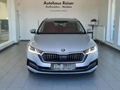 Silber Gebraucht 2024 Skoda Octavia Style Kombi | € 38.880