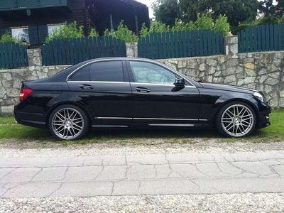 Schwarz Gebraucht 2013 Mercedes C350 Avantgarde Limousine | € 22.000