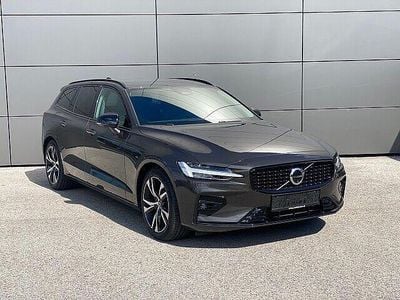 Gebraucht Volvo V60 197 PS (144 kW) 2025 Braun Kombi