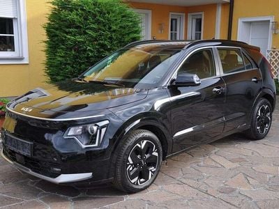 Schwarz Gebraucht 2022 Kia e-Niro Vision SUV | € 39.000