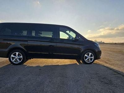 Gebraucht Mercedes V220 163 PS (119 kW) 2017 Schwarz Van / Kleinbus