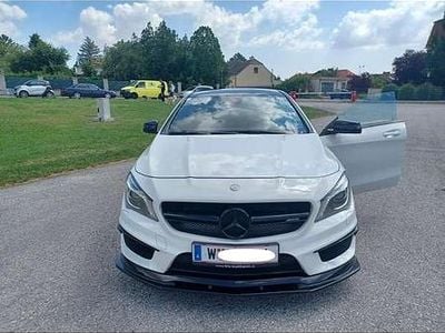Mercedes CLA45 AMG