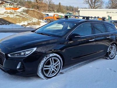 gebraucht Hyundai i30 CW 16 CRDi Start/Stopp Style