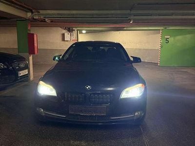 Gebraucht 2011 BMW 523 Sport Line Limousine | € 8.000