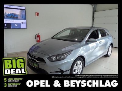 Silber Gebraucht 2022 Kia Ceed Silver Kleinwagen | € 13.950 (Guter Preis)