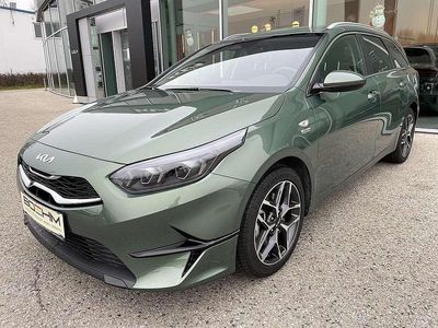 gebraucht Kia Ceed Sportswagon Ceed SW / cee'd SW 1,0 T-GDI GPF ISG Silber mit Paket LED