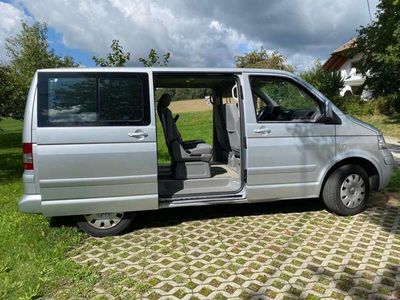 gebraucht VW Multivan BusComfortline 2,5 TDI