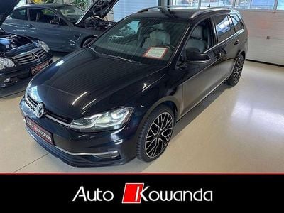 Schwarz Gebraucht 2018 VW Golf VII Edition Kombi | € 16.990 (Fairer Preis)