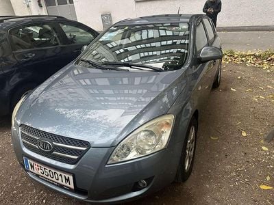 Gebraucht 2008 Kia Ceed Active Kleinwagen | € 2.000 (Fairer Preis)