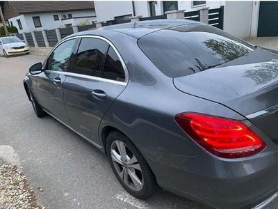 Mercedes C180