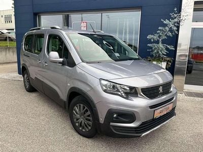 Grau Gebraucht 2021 Peugeot Rifter Allure Van / Kleinbus | € 28.995 (Fairer Preis)