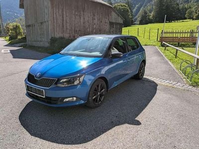 Blau Gebraucht 2015 Skoda Fabia Style Kleinwagen | € 5.000 (Superpreis)