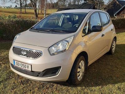 Grau Gebraucht 2011 Kia Venga Kleinwagen | € 3.900