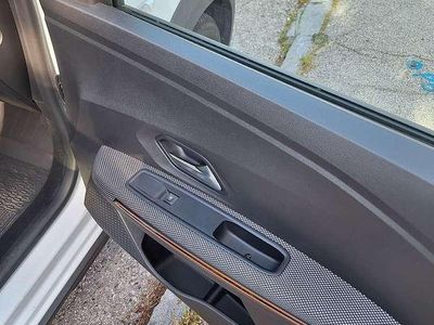 Weiß Gebraucht 2022 Dacia Sandero Comfort Kleinwagen | € 12.500 (Etwas zu teuer)