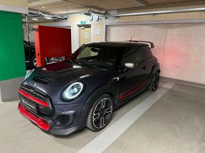 Grau Gebraucht 2020 Mini John Cooper Works Kleinwagen | € 47.900 (Fairer Preis)