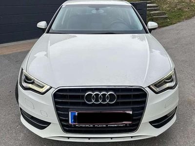 Gebraucht Audi A3 122 PS (89 kW) 2013 Weiß Limousine