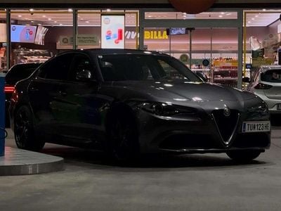 Grau Gebraucht 2016 Alfa Romeo Giulia Limousine | € 21.000 (Teuer)