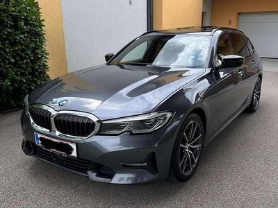 Gebraucht BMW 320 Sport Line 190 PS (139 kW) 2020 Grau Kombi