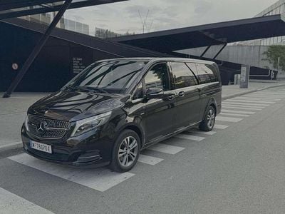 Schwarz Gebraucht 2016 Mercedes V250 Avantgarde Van / Kleinbus | € 30.500
