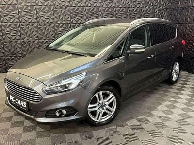 Gebraucht Ford S-MAX Titanium 150 PS (110 kW) 2015 Grau Van / Kleinbus
