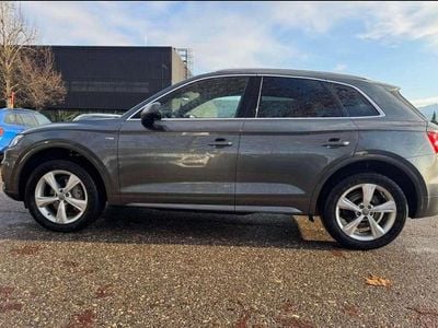 Grau Gebraucht 2017 Audi Q5 Sport SUV | € 27.500 (Teuer)