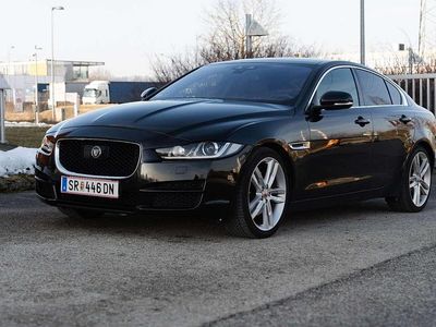 Gebraucht 2016 Jaguar XE Portfolio Limousine | € 11.990 (Etwas zu teuer)