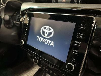 Gebraucht Toyota HiLux 204 PS (150 kW) 2021 Silber Abholung
