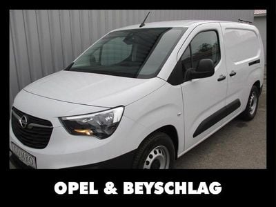 Schnee weiß Gebraucht 2023 Opel Combo-e Life XL Kombi | € 22.490
