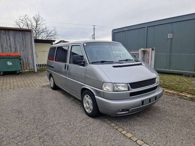 VW Caravelle