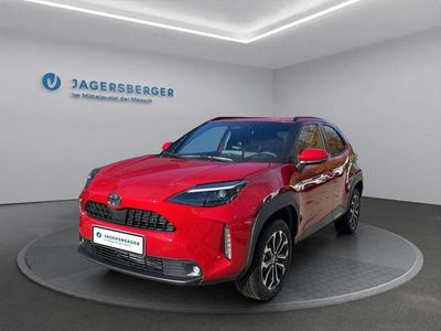 Neu 2025 Toyota Yaris Hybrid Active Limousine | € 27.987 (Fairer Preis)