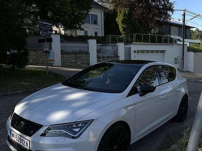 Gebraucht 2019 Seat Leon Black Edition Limousine | € 19.100 (Teuer)