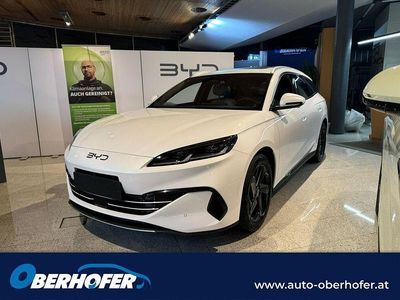 Weiß Neu 2025 BYD Seal Comfort Kombi | € 36.190