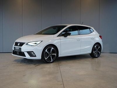 Weiß Gebraucht 2022 Seat Ibiza FR Limousine | € 18.990 (Fairer Preis)