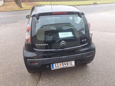 Schwarz Gebraucht 2011 Citroën C1 Attraction Kleinwagen | € 2.400