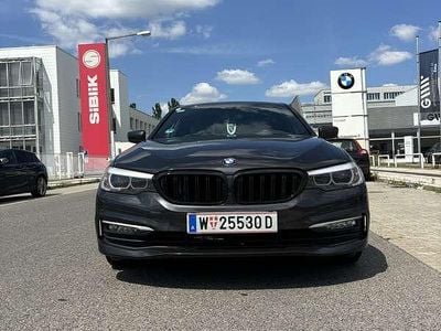 Gebraucht BMW 530 265 PS (194 kW) 2017 Limousine