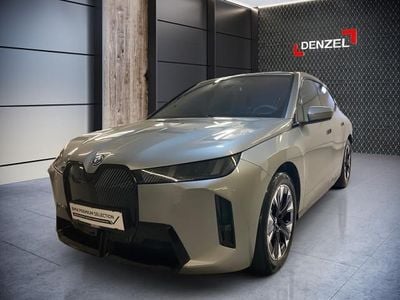 Gebraucht BMW iX M Sport 300 kW (408 PS) 2025 Silber SUV