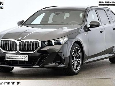 Gebraucht BMW 520 M Sport 197 PS (144 kW) 2025 Grau Kombi