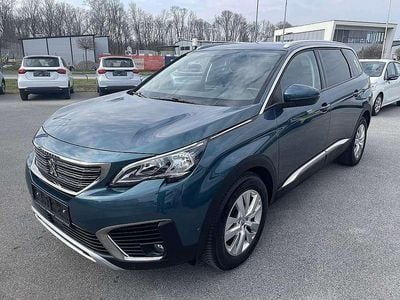 Gebraucht Peugeot 5008 Allure 131 PS (96 kW) 2017 Grün Van / Kleinbus