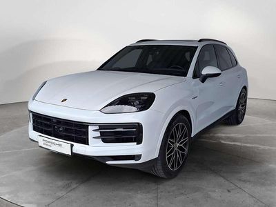 Weiss metallic Gebraucht 2024 Porsche Cayenne SUV | € 108.900 (Fairer Preis)