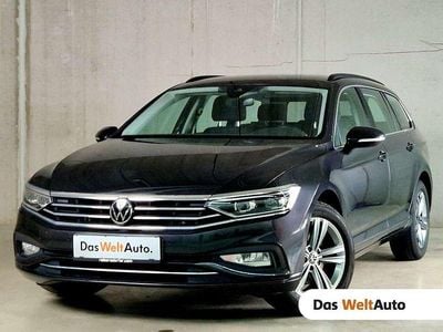 Schwarz metallic Gebraucht 2022 VW Passat Business Kombi | € 24.790 (Etwas zu teuer)