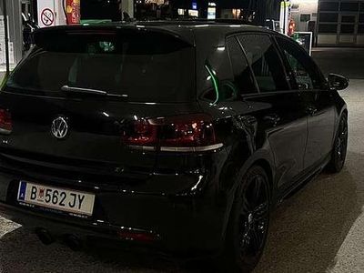 Schwarz Gebraucht 2012 VW Golf VII R Limousine | € 19.900
