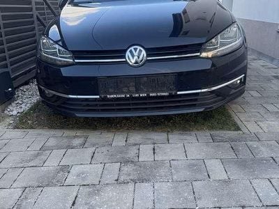 Gebraucht VW Golf Comfortline 116 PS (85 kW) 2019 Limousine